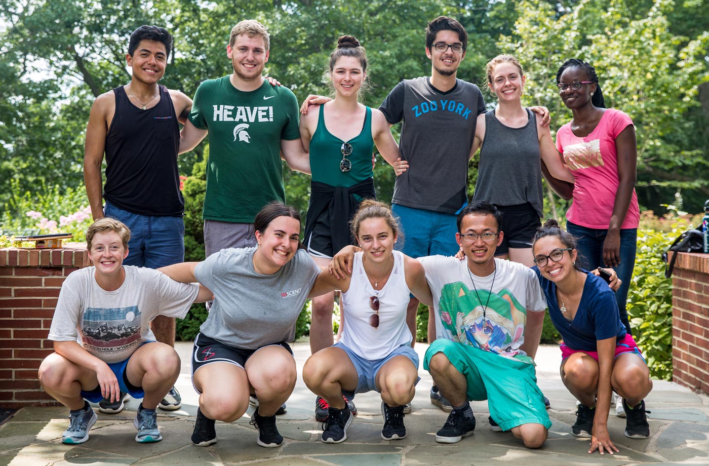 REU students group photo